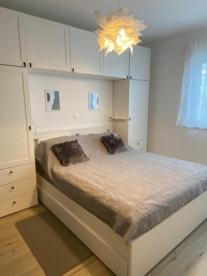 Mint&rose Apartment Peroj